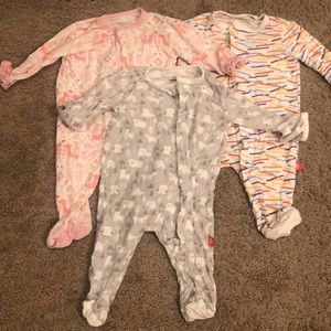 Magnetic Me Newborn onesies, really soft EUC!